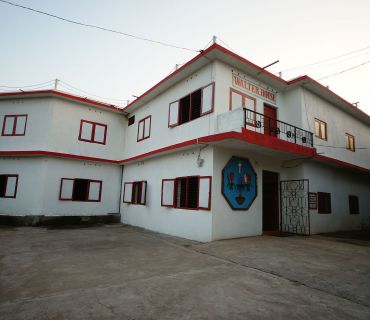 Später kam das Walter House hinzu, in dem die Mädchen wohnen.